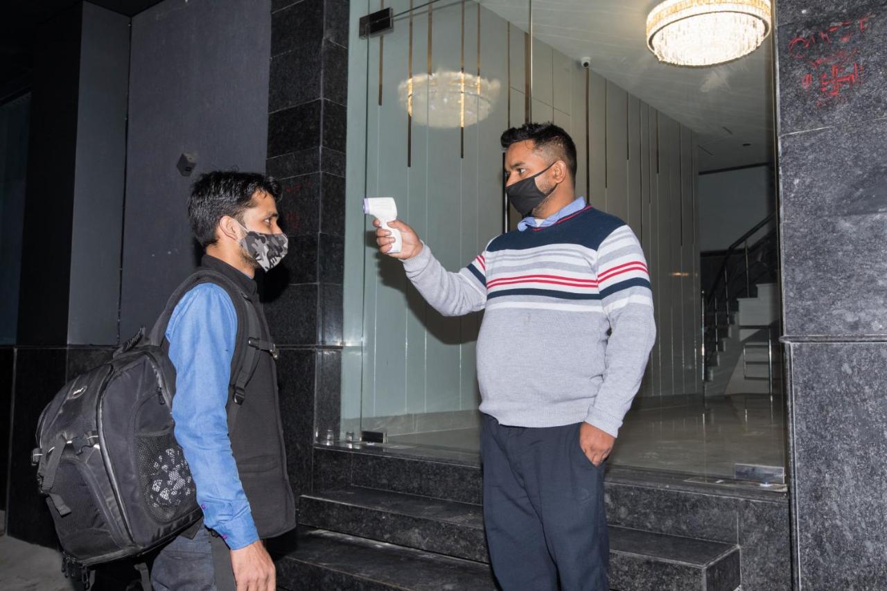 The Alpino Hotel Yeni Delhi Dış mekan fotoğraf