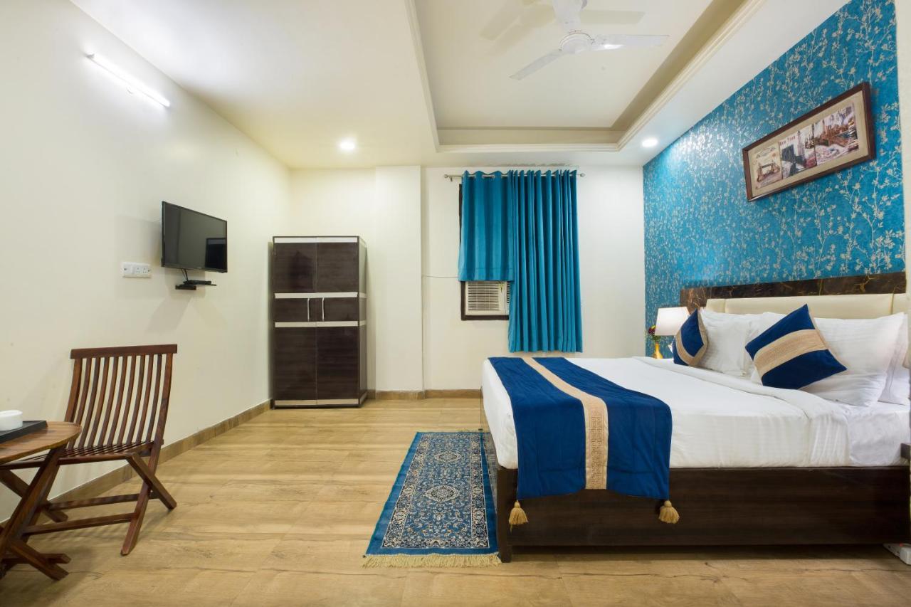 The Alpino Hotel Yeni Delhi Dış mekan fotoğraf