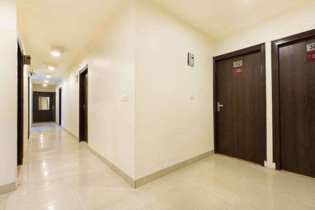 The Alpino Hotel Yeni Delhi Dış mekan fotoğraf