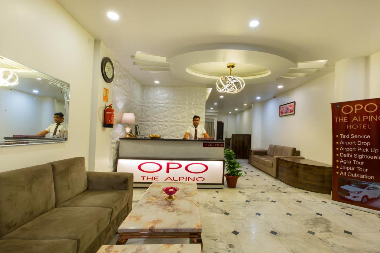 The Alpino Hotel Yeni Delhi Dış mekan fotoğraf