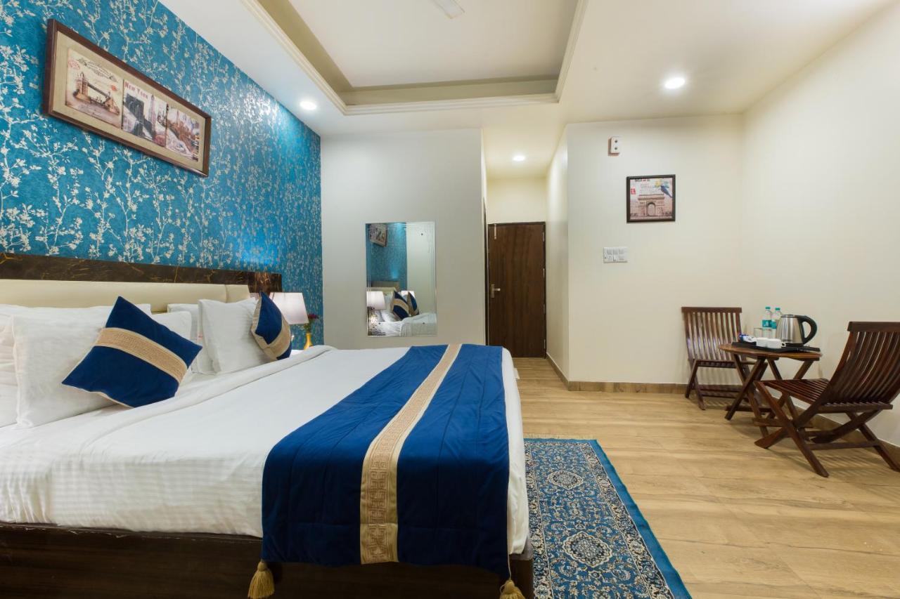 The Alpino Hotel Yeni Delhi Dış mekan fotoğraf